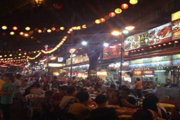 開鹵菜店如何選址,這四個地方讓你鹵菜生意更火爆