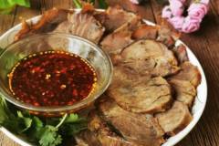 鹵牛肉的制作過(guò)程