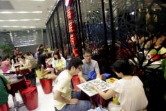 鹵菜店生意火爆可以開分店嗎？